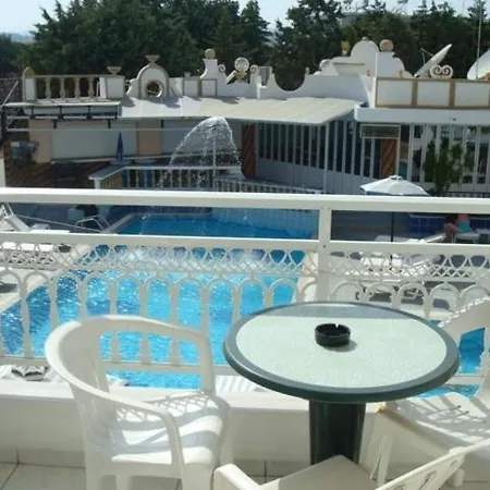 Semesteranläggning (resort) Grecian Fantasia 3*