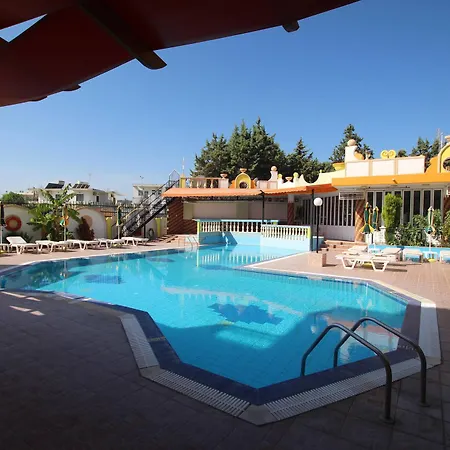 Θέρετρο Grecian Fantasia Φαληράκι