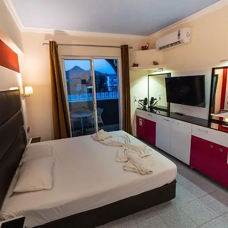 Resort Grecian Fantasia