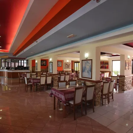 Grecian Fantasia 팔리라키